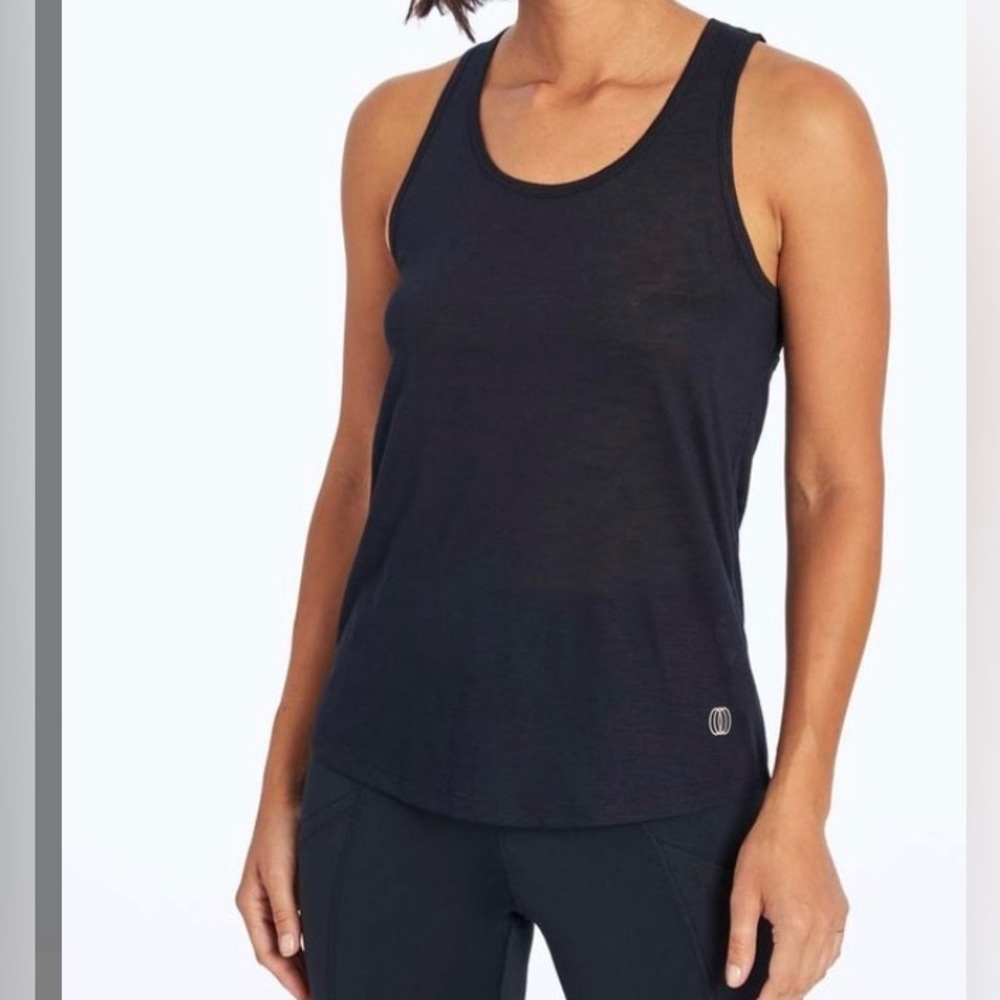 Balance brand, medium, black crossover cut out racer back tank